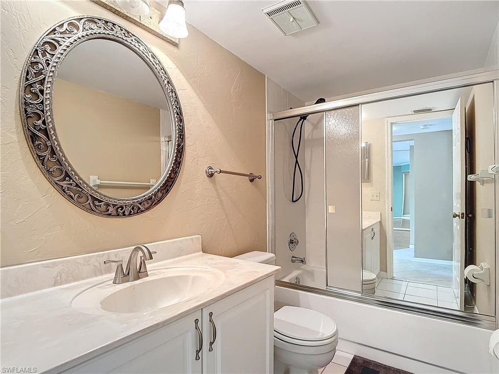 3001 Sandpiper Bay CIR # B202, NAPLES FL 34112-19