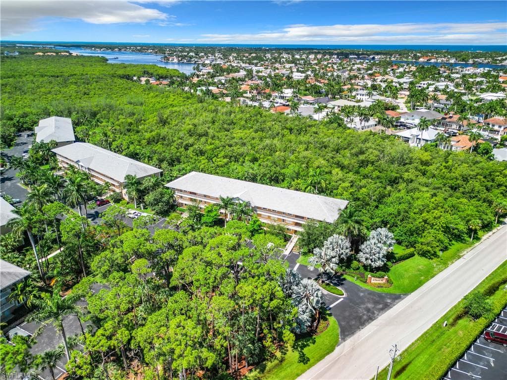 3001 Sandpiper Bay CIR # B202, NAPLES FL 34112-7