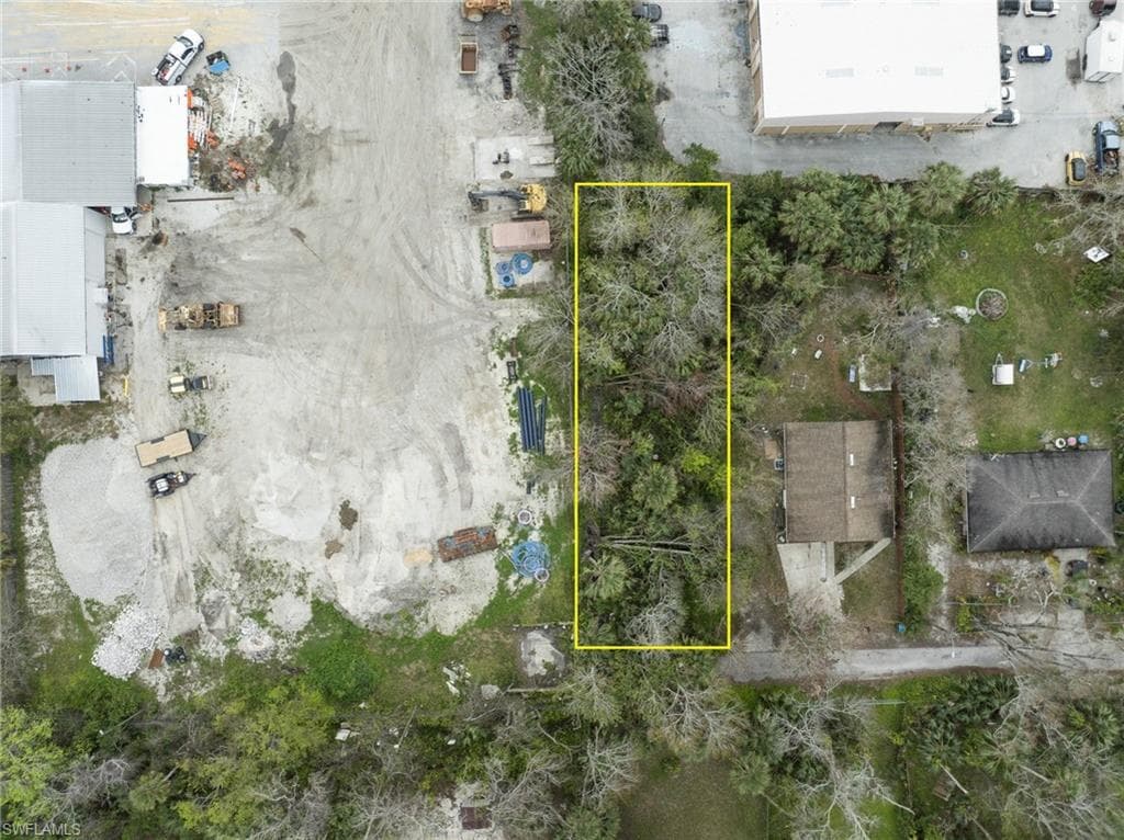 1137 Cave AVE, HOLLY HILL FL 32117-5