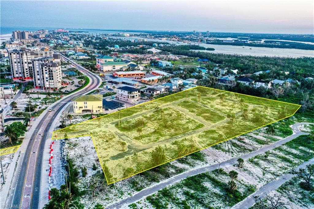 2945 Estero BLVD, FORT MYERS BEACH FL 33931-2