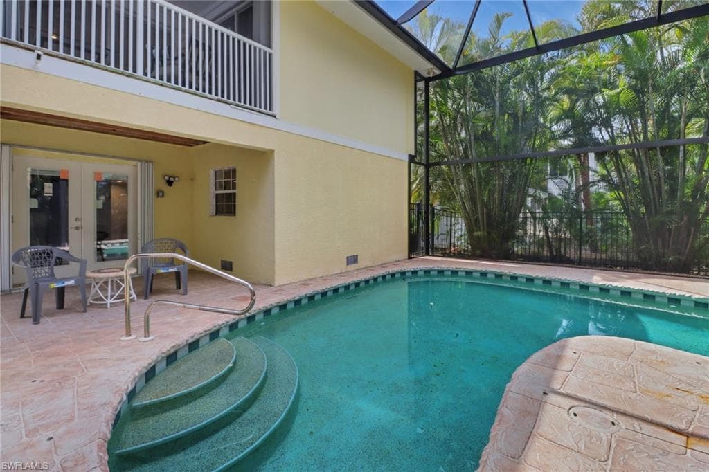 779 Park AVE, NAPLES FL 34110-19