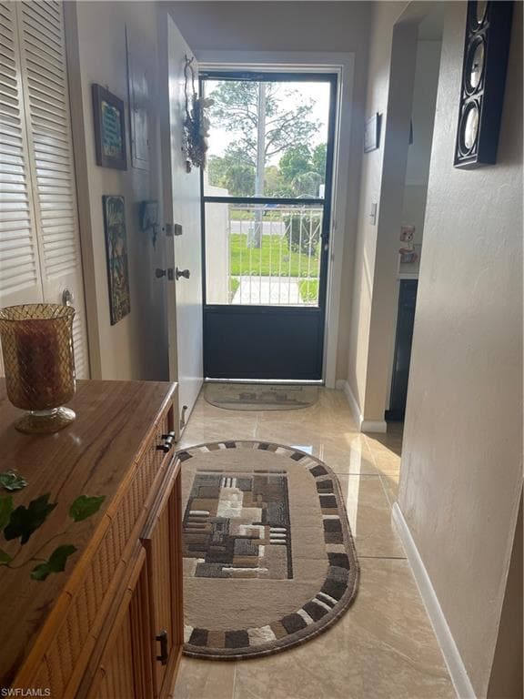 646 Joel BLVD, LEHIGH ACRES FL 33936-3