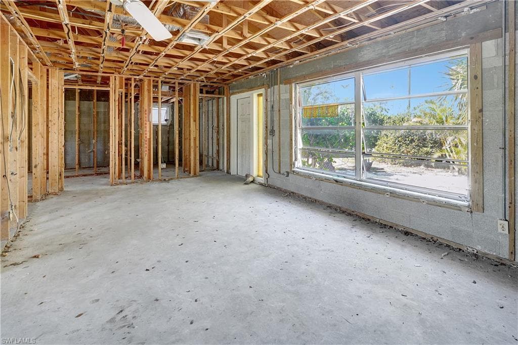 1812 Ibis LN, SANIBEL FL 33957-17