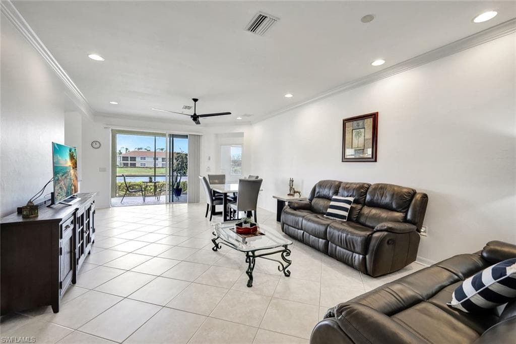 18911 Bay Woods Lake DR # 101, FORT MYERS FL 33908-10