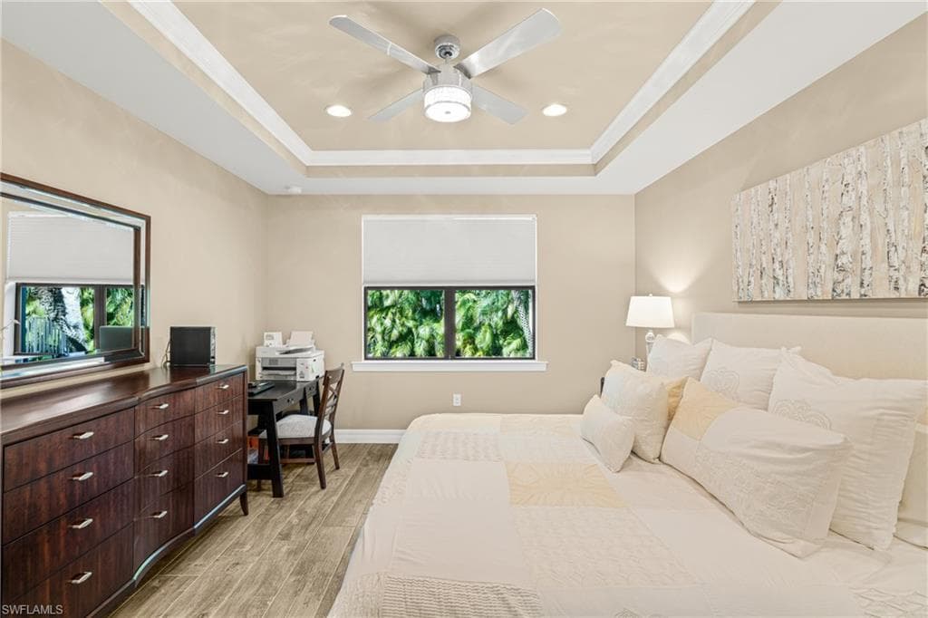 14671 Laguna DR, FORT MYERS FL 33908-23