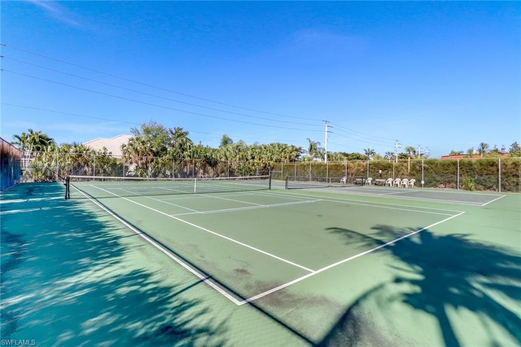 14671 Laguna DR, FORT MYERS FL 33908-44