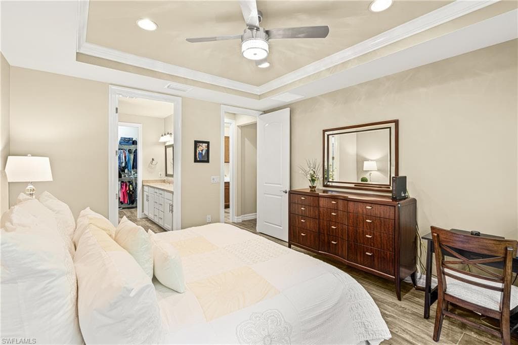 14671 Laguna DR, FORT MYERS FL 33908-24
