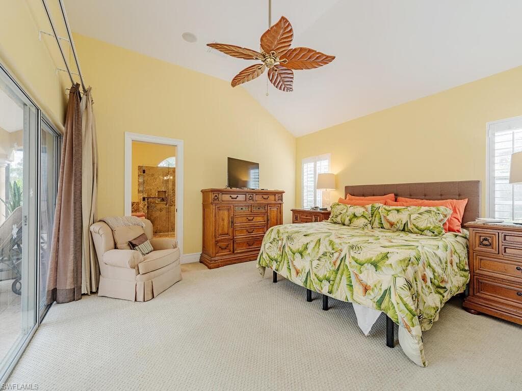 143 Edgemere WAY S, NAPLES FL 34105-8