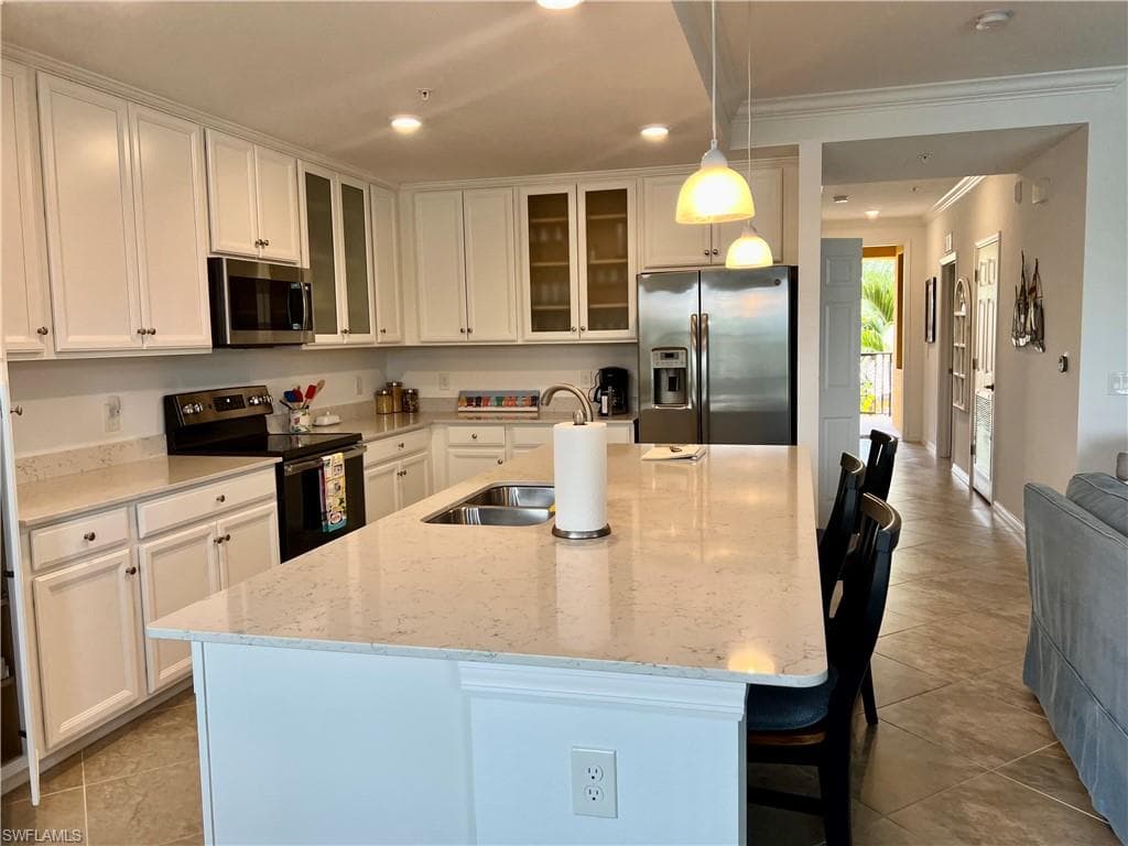 9584 Trevi CT # 5223, NAPLES FL 34113-12