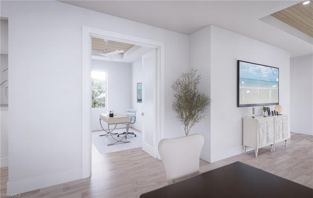 2448 Florida AVE, NAPLES FL 34112-8