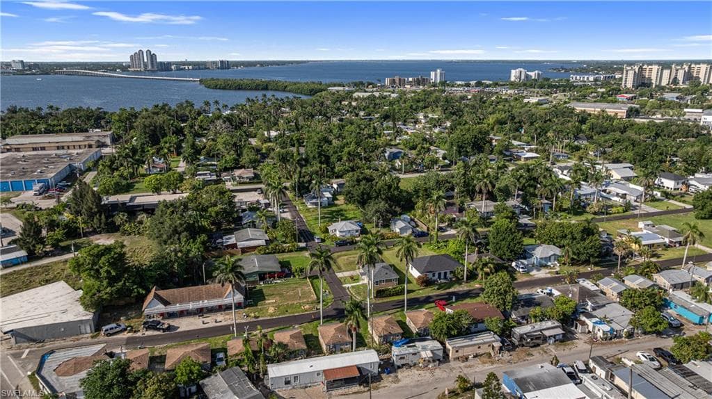 1157 4th WAY, NORTH FORT MYERS FL 33903-31