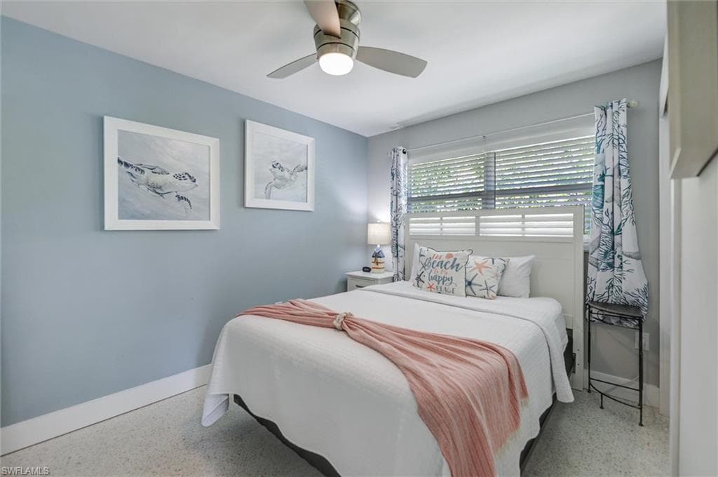 1012/1014 E Gulf DR, SANIBEL FL 33957-15