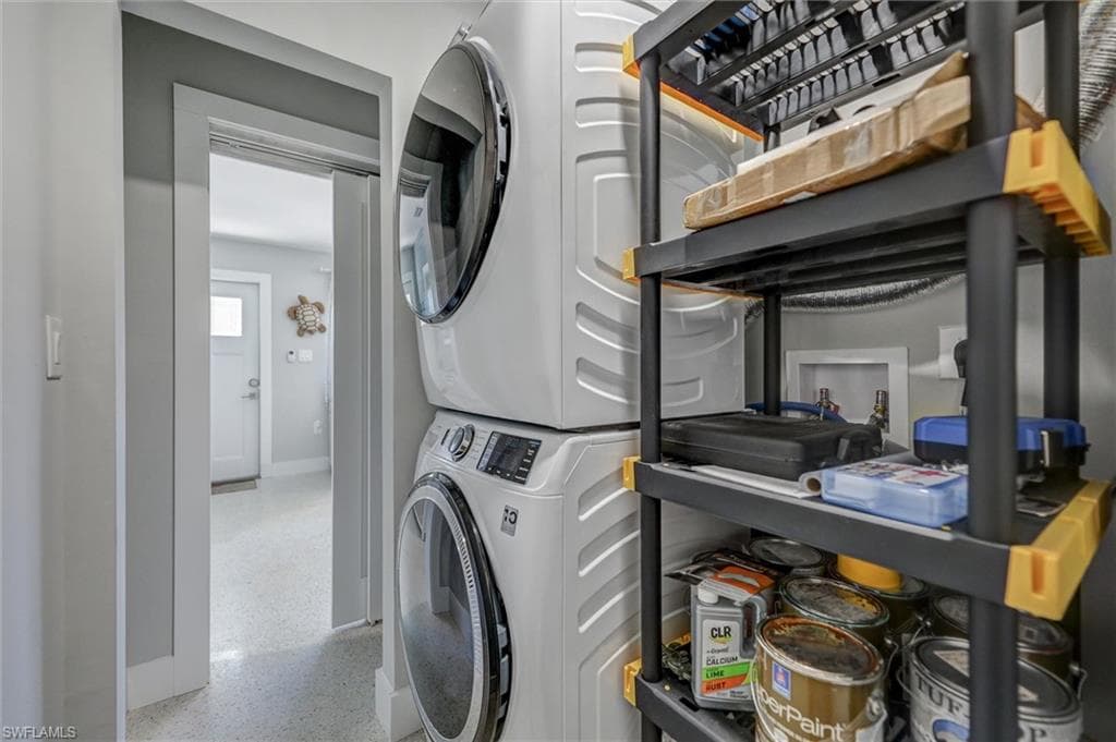 1012/1014 E Gulf DR, SANIBEL FL 33957-20