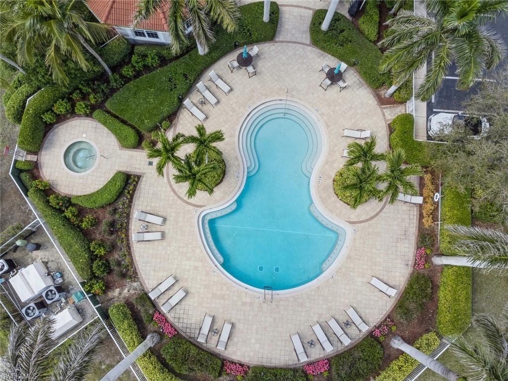 7168 Lemuria CIR # 1701, NAPLES FL 34109-3