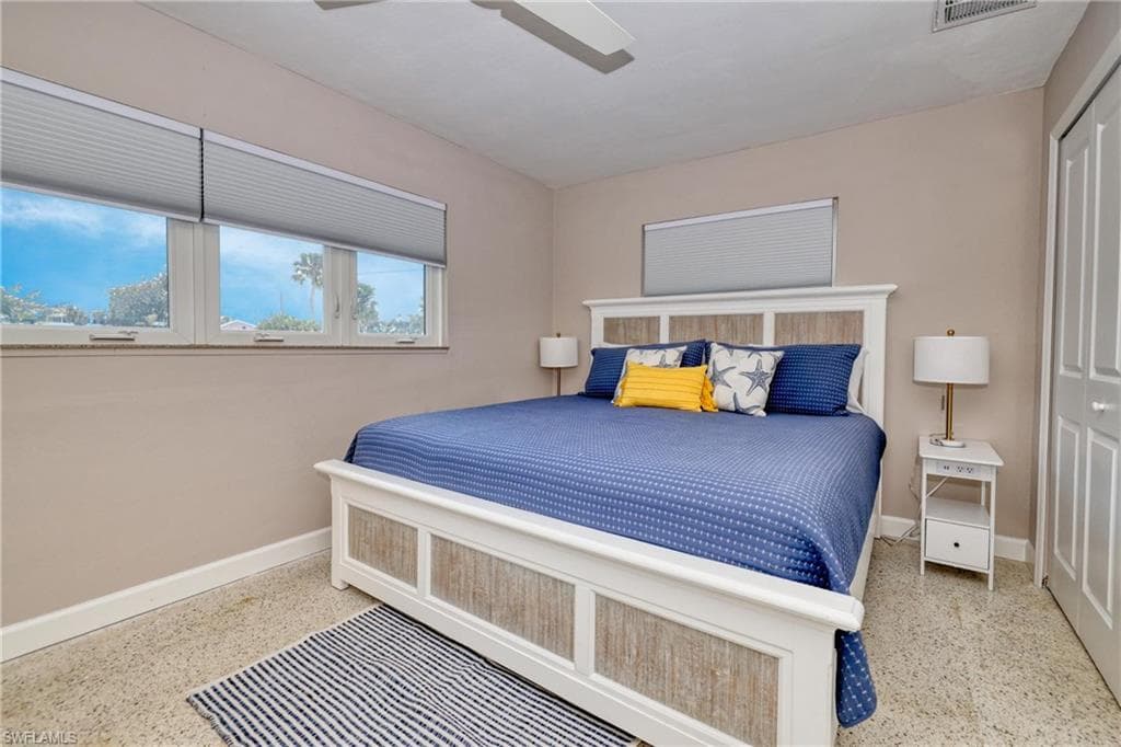 309 Madison CT, FORT MYERS BEACH FL 33931-21