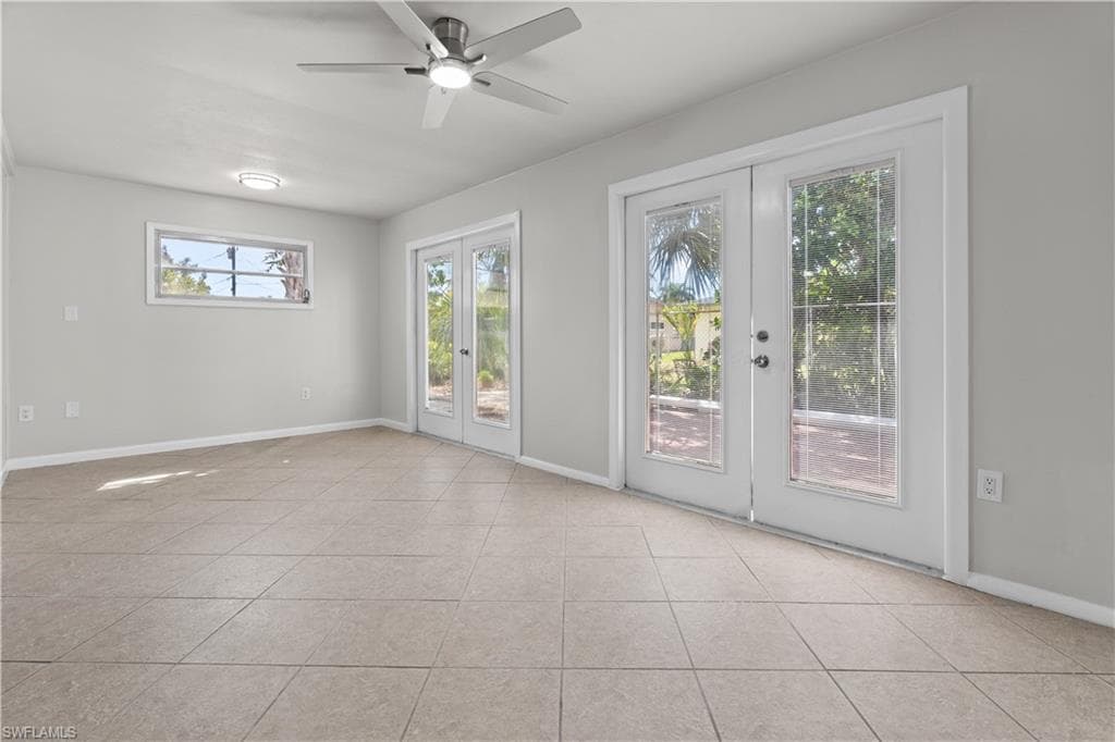 8925 Dorchester ST, FORT MYERS FL 33907-11