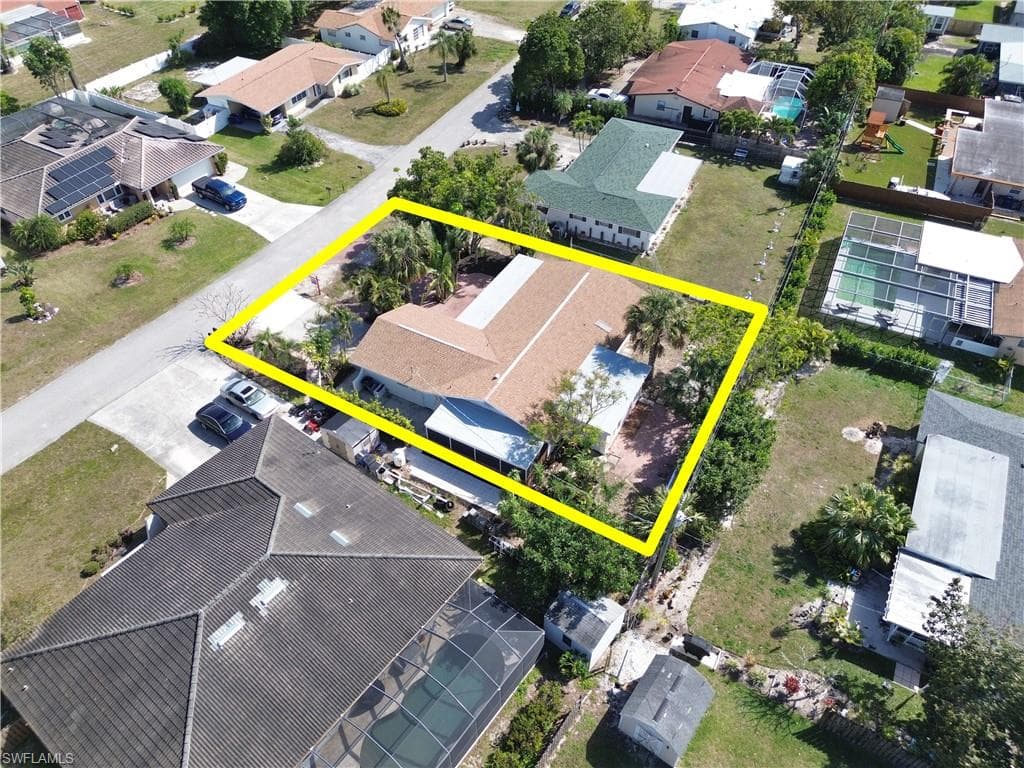 8925 Dorchester ST, FORT MYERS FL 33907-35