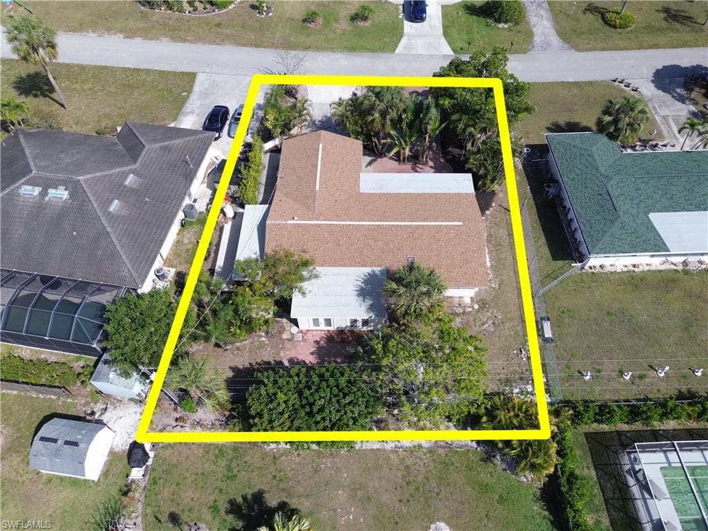 8925 Dorchester ST, FORT MYERS FL 33907-34
