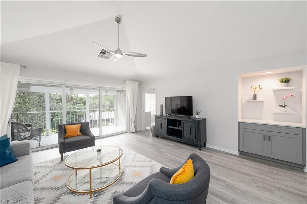 434 Sugar Pine LN, NAPLES FL 34108-2