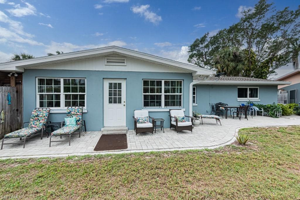1229 Carlene AVE, FORT MYERS FL 33901-22