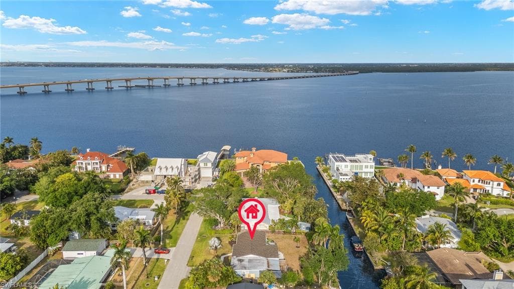 1229 Carlene AVE, FORT MYERS FL 33901-1