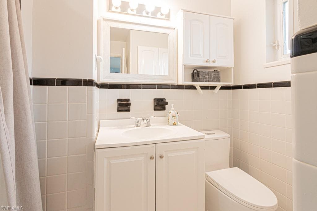 1229 Carlene AVE, FORT MYERS FL 33901-12
