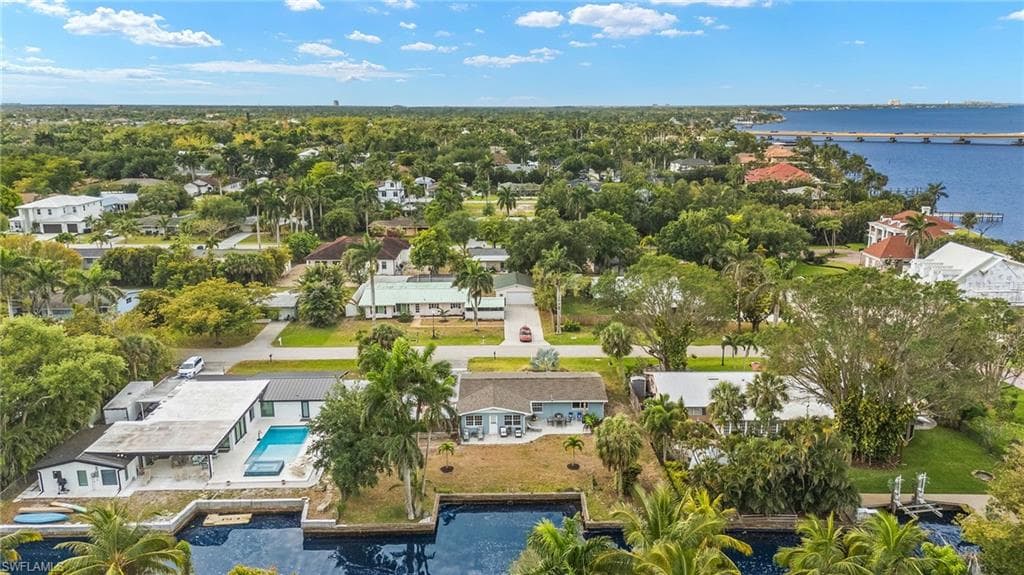 1229 Carlene AVE, FORT MYERS FL 33901-27