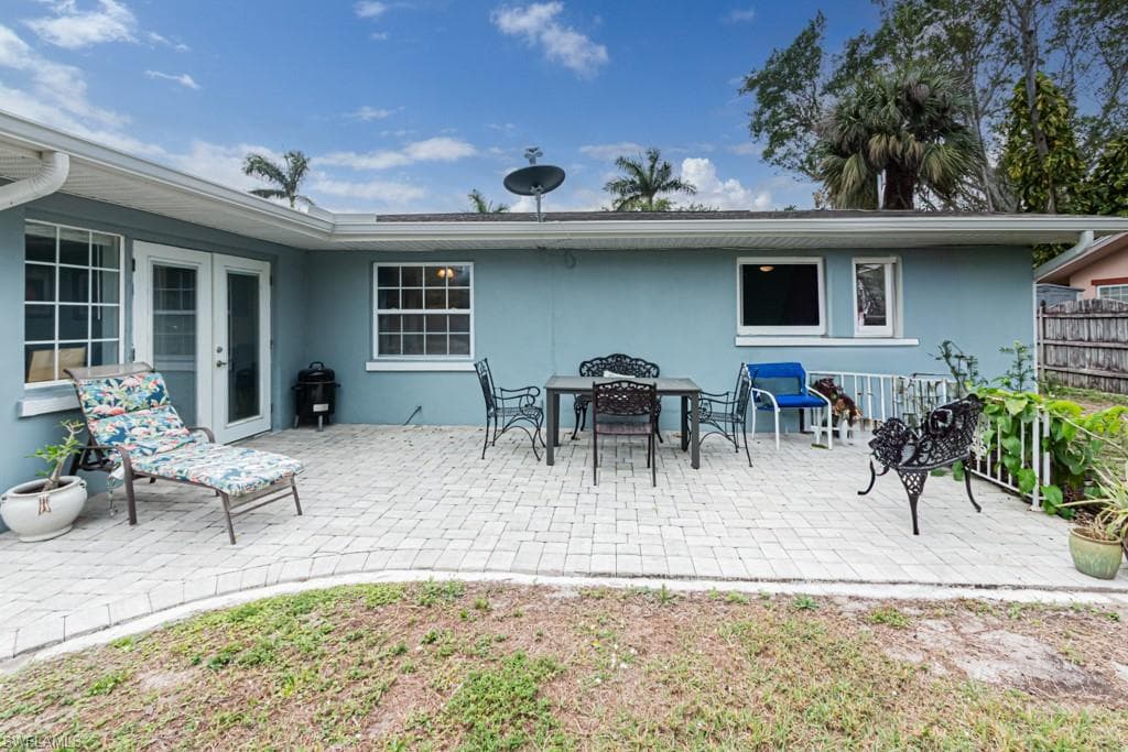 1229 Carlene AVE, FORT MYERS FL 33901-23