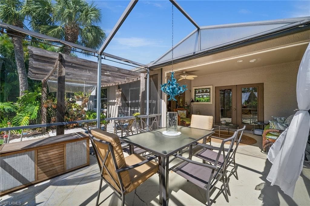 2440 RIVER REACH DR, NAPLES FL 34104-22