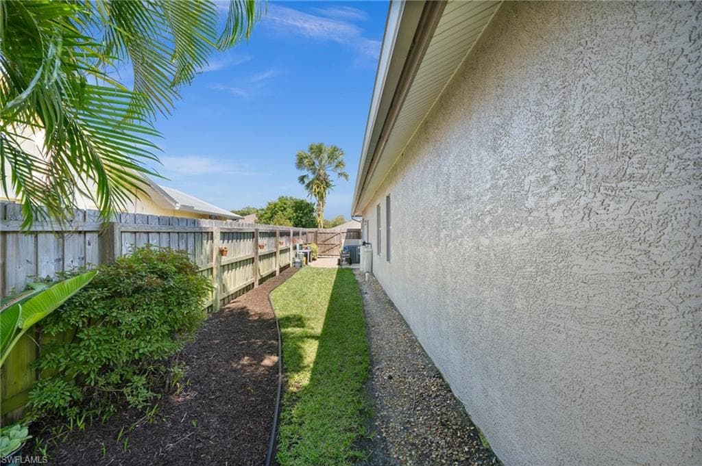 2440 RIVER REACH DR, NAPLES FL 34104-26