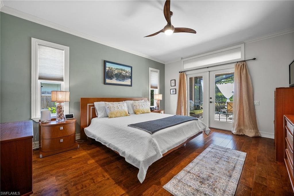 2440 RIVER REACH DR, NAPLES FL 34104-13