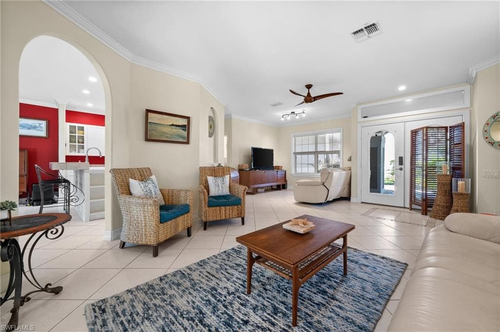 2440 RIVER REACH DR, NAPLES FL 34104-3