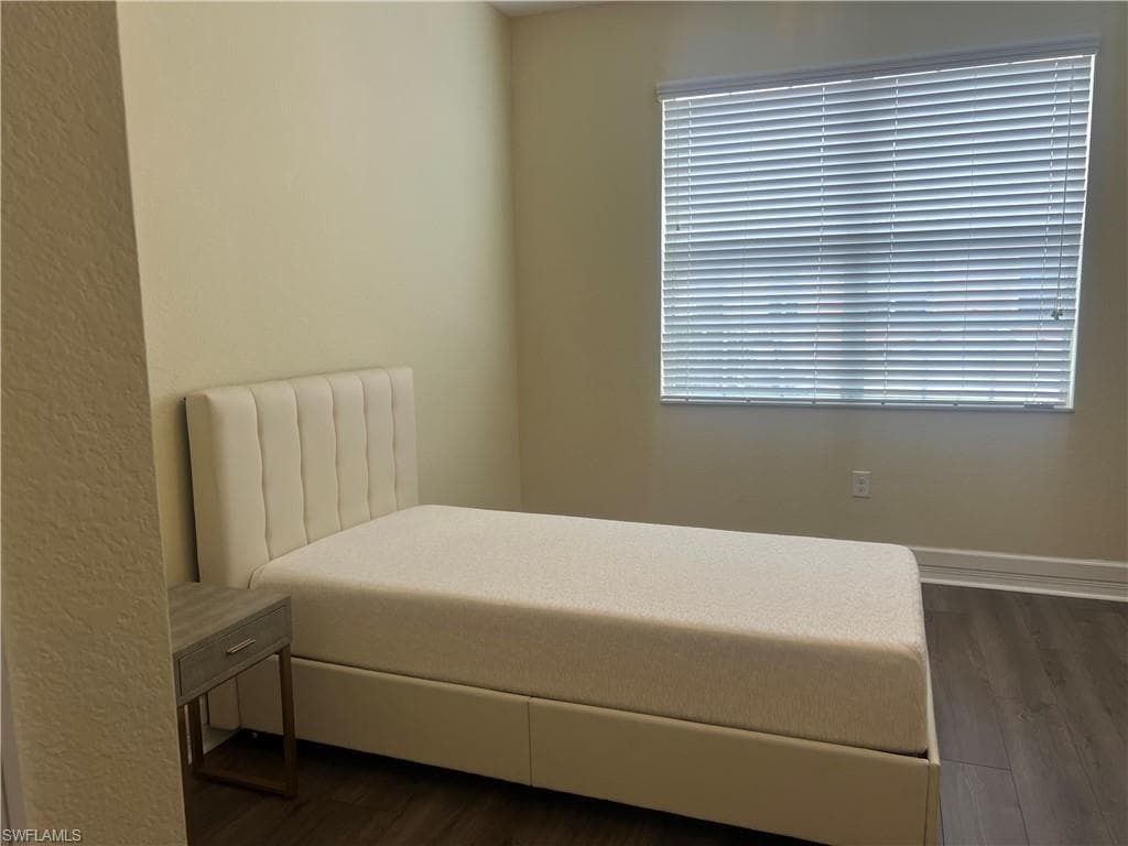 10300 Via Colomba CIR, FORT MYERS FL 33966-22