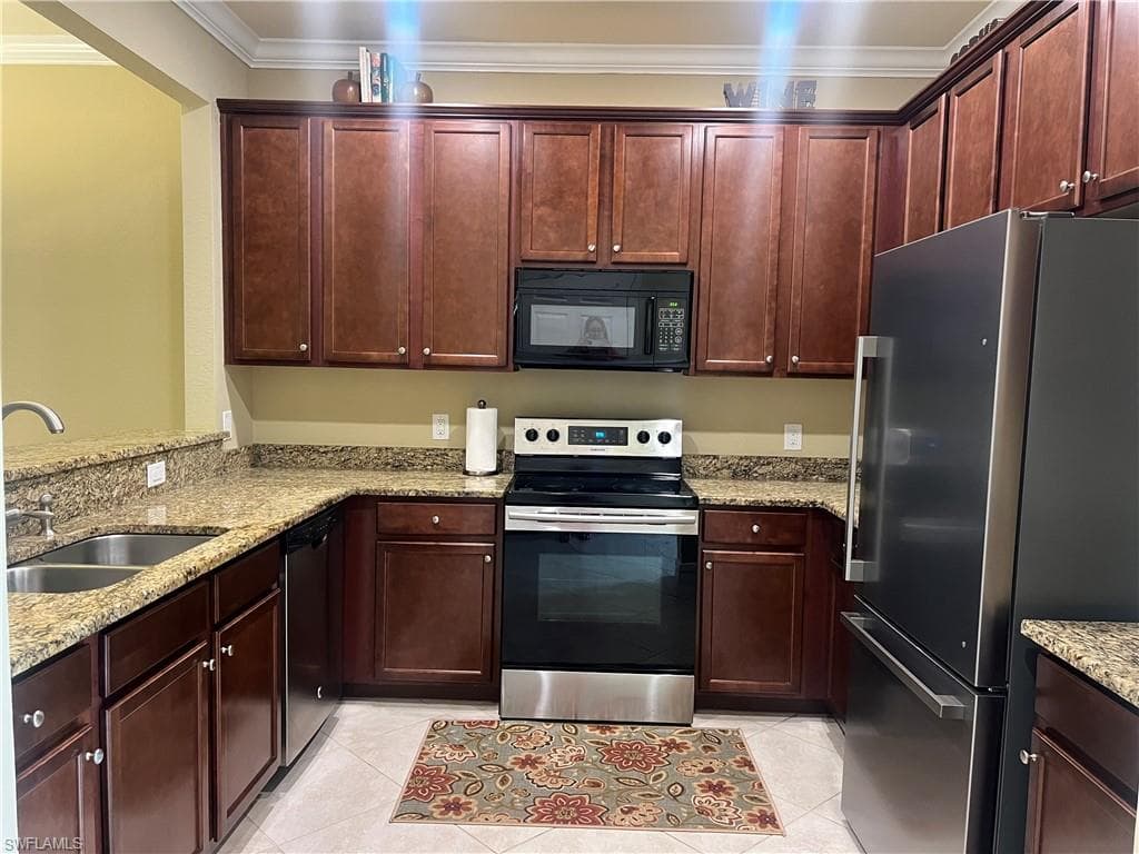 10300 Via Colomba CIR, FORT MYERS FL 33966-4