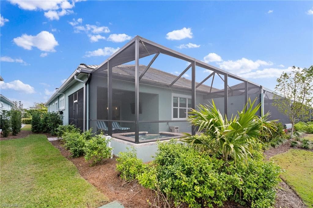 6879 Saona CT, NAPLES FL 34113-19