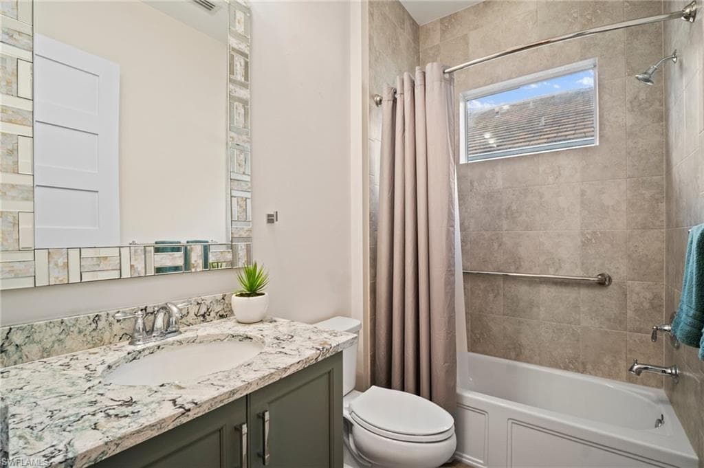 6879 Saona CT, NAPLES FL 34113-23