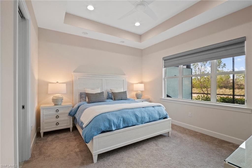 6879 Saona CT, NAPLES FL 34113-28