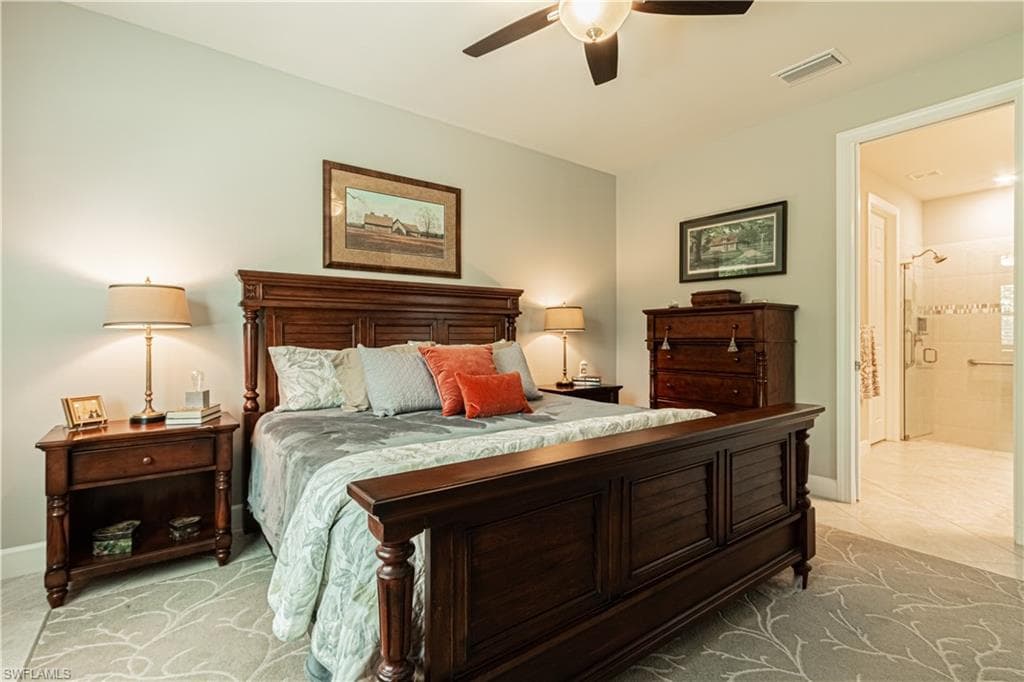 7658 Jacaranda LN, NAPLES FL 34114-20