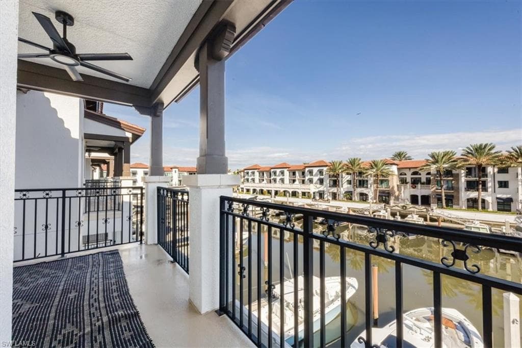 1530 5th AVE S # 208C, NAPLES FL 34102-16