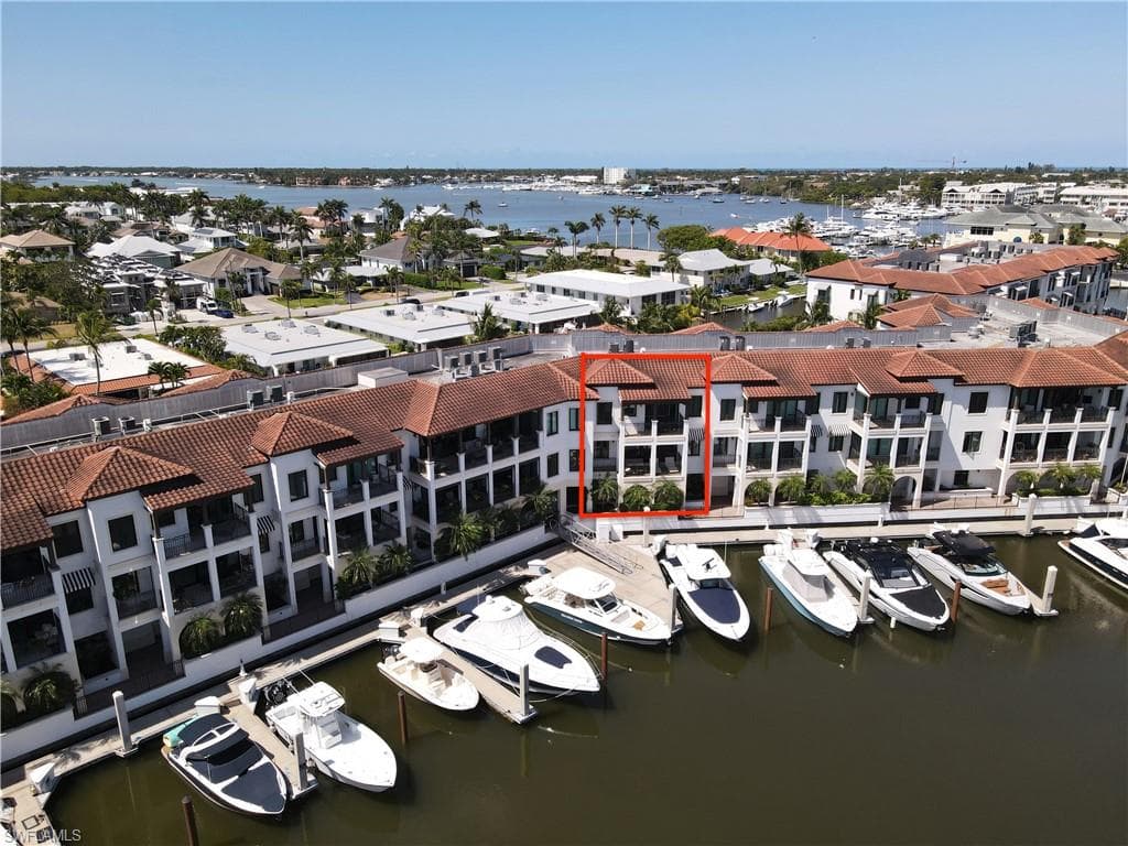 1530 5th AVE S # 208C, NAPLES FL 34102-28