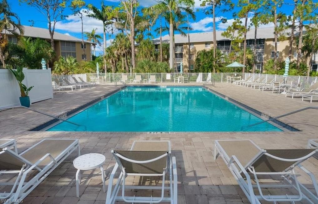 3012 Sandpiper Bay CIR # D102, NAPLES FL 34112-11