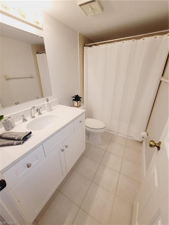 3012 Sandpiper Bay CIR # D102, NAPLES FL 34112-9