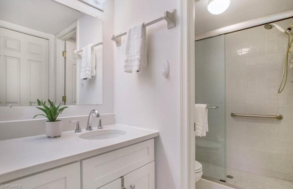 3012 Sandpiper Bay CIR # D102, NAPLES FL 34112-7
