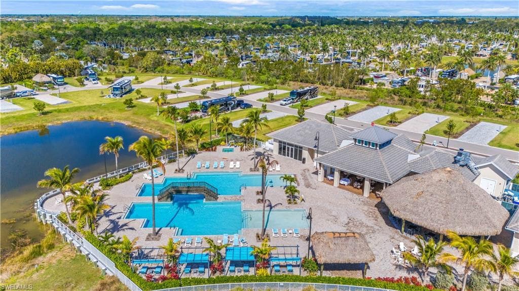 10211 Surfwood CT, FORT MYERS FL 33905-27