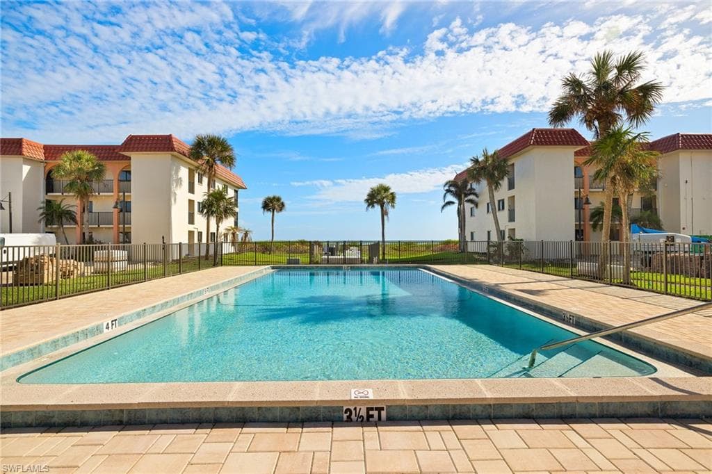 671 E Gulf DR, SANIBEL FL 33957-21