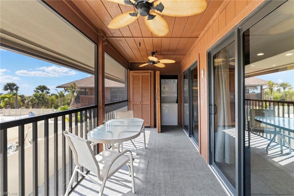 1811 Olde Middle Gulf DR # 1, SANIBEL FL 33957-11