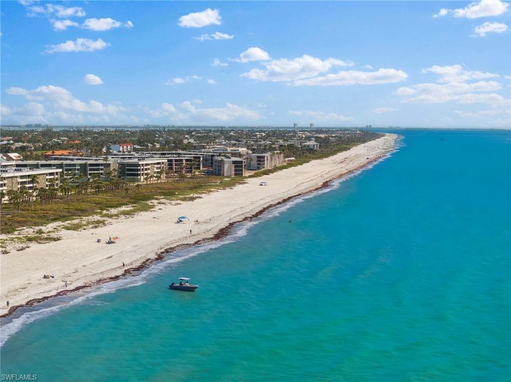 1811 Olde Middle Gulf DR # 1, SANIBEL FL 33957-34