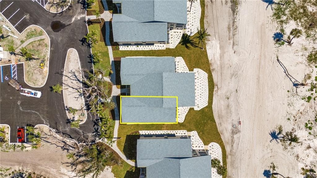 2255 W Gulf DR # 112, SANIBEL FL 33957-21