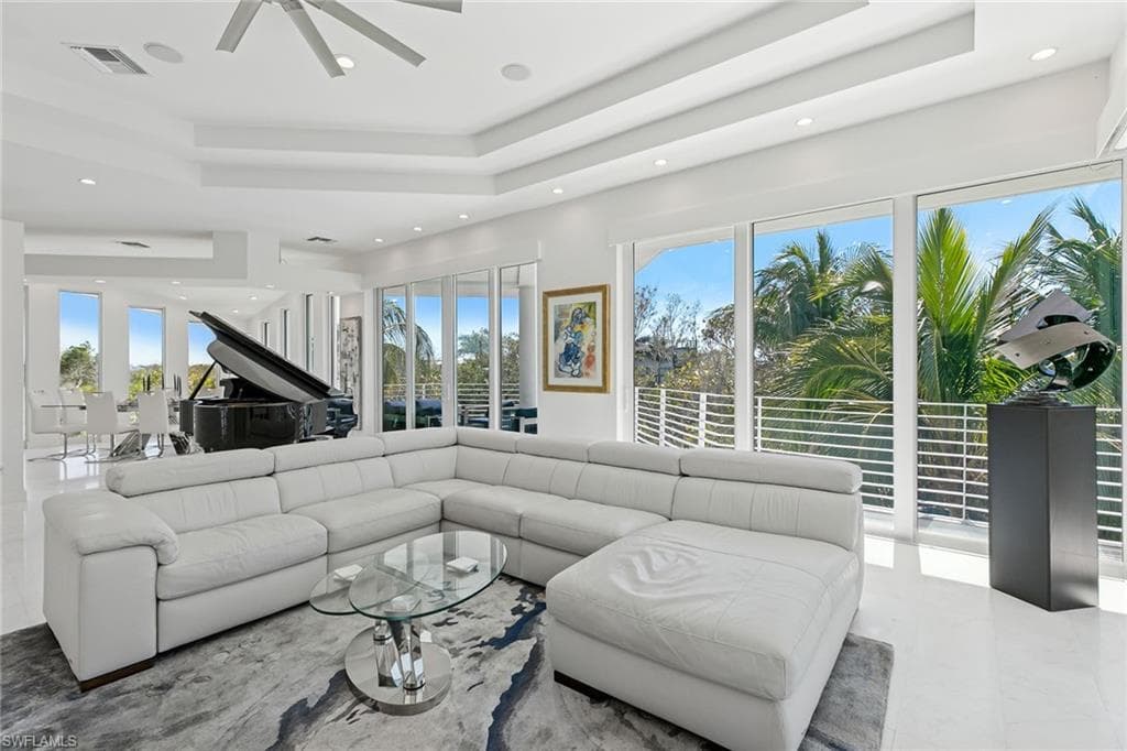 795 Waterside DR, MARCO ISLAND FL 34145-19