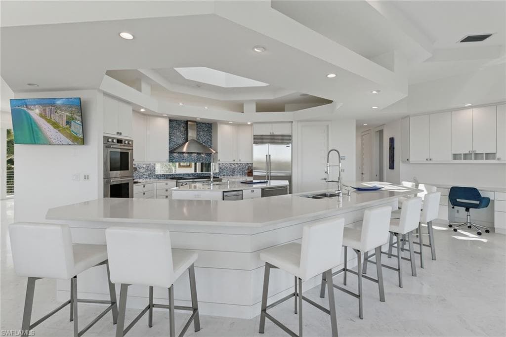 795 Waterside DR, MARCO ISLAND FL 34145-29